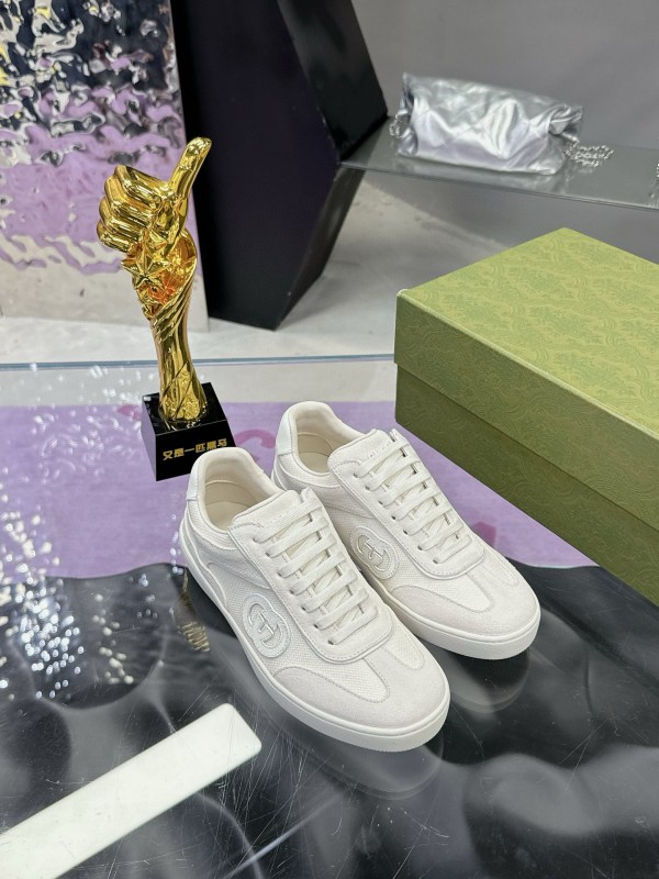 2024 Unisex Gucci White Leather Suede Sneakers MJ00310