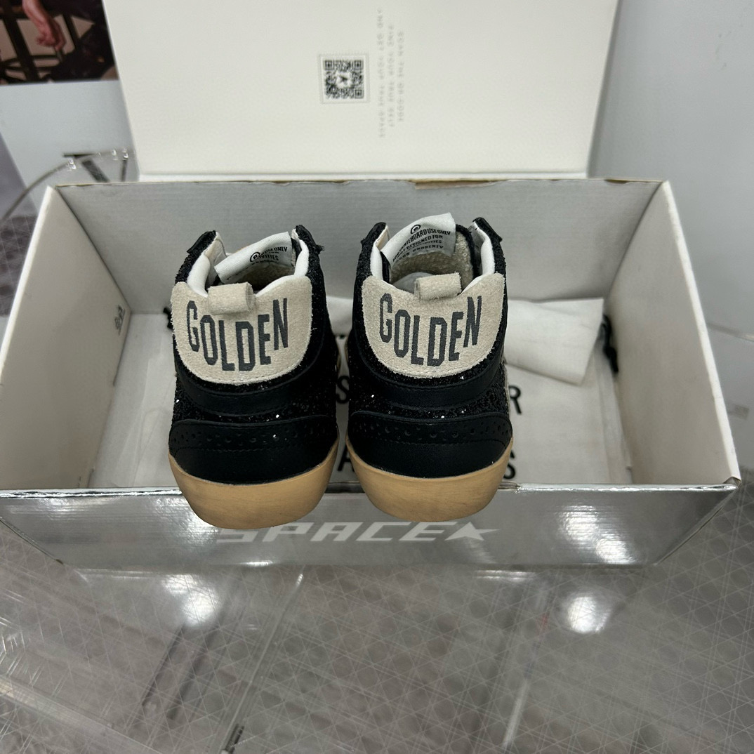 2024 Unisex GGDB Black White Suede High-top Sneakers MJ00300