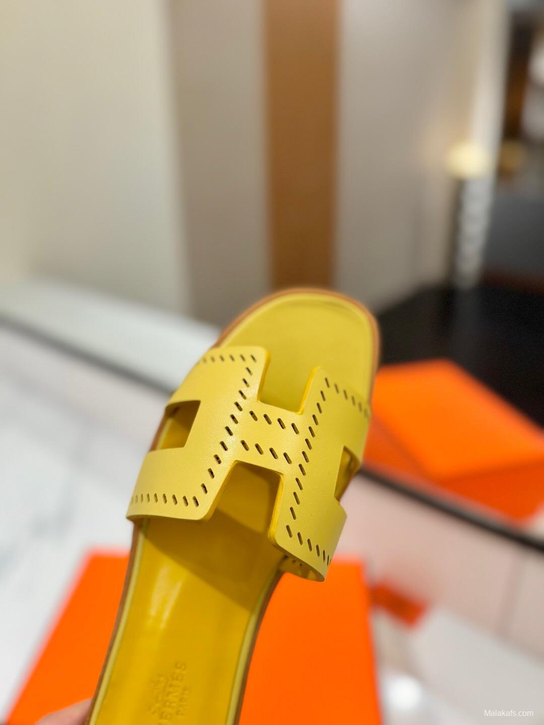 2025 Women Hermès Yellow Leather Slippers