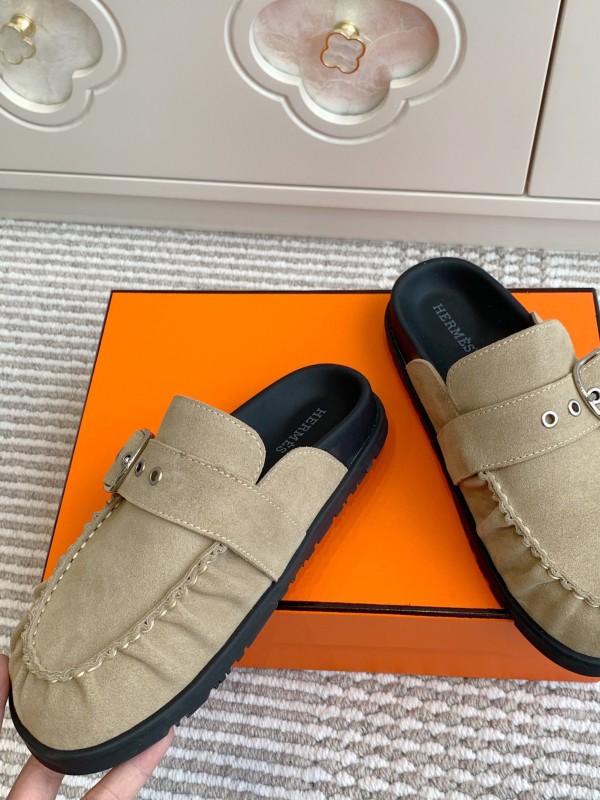 2025 Women Hermès Beige Suede Mule Loafers KFY00290