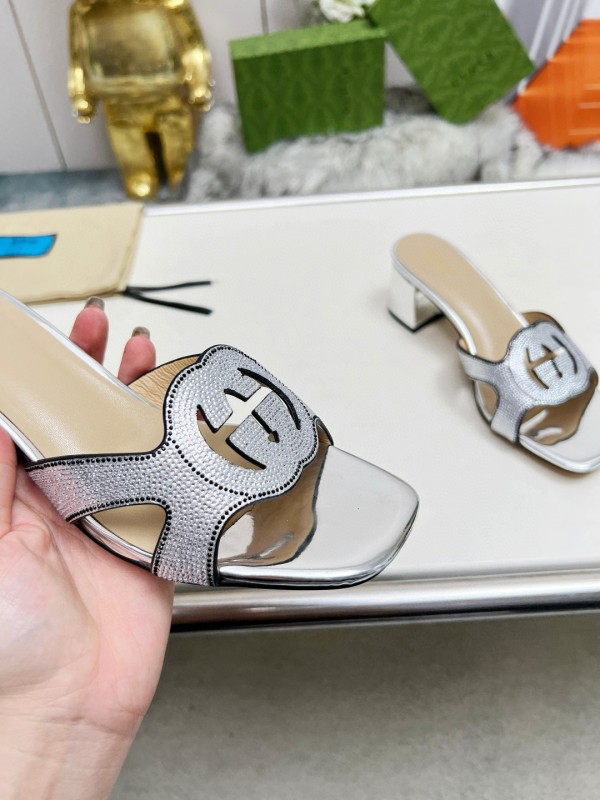 2025 Women Gucci Silver Leather Slippers MJ00190