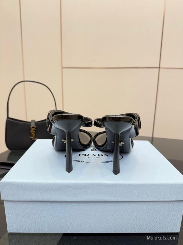 2025 Women Prada Black Leather Sandals