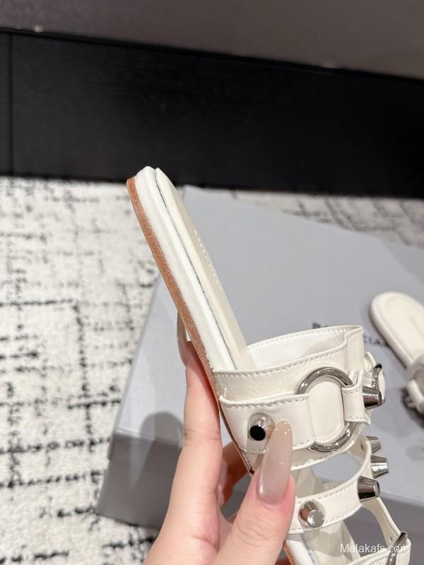 2025 Slippers Balenciaga White Leather Metal Studs KFY00289