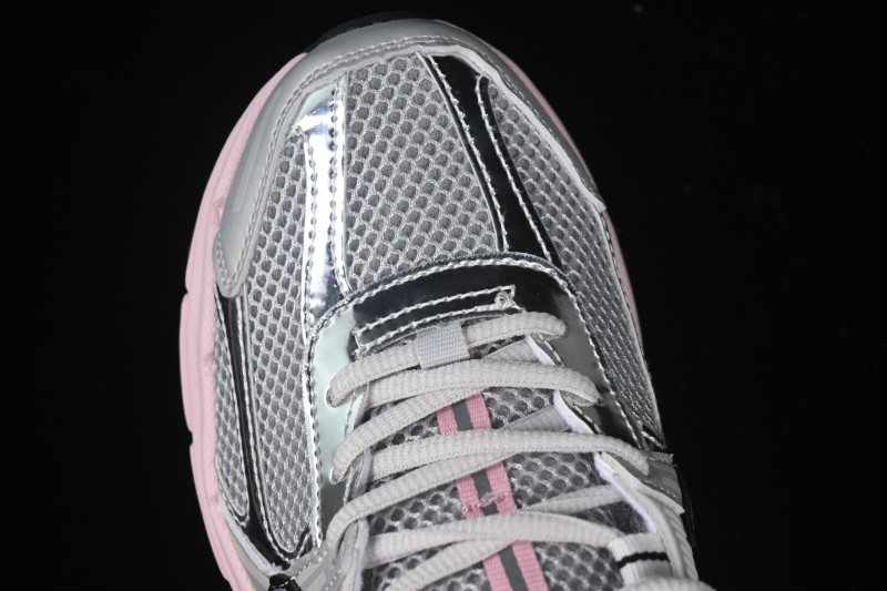Nike Zoom Vomero 5 Retro Casual Running Shoes with Lightweight Cushioning - HF1877-001