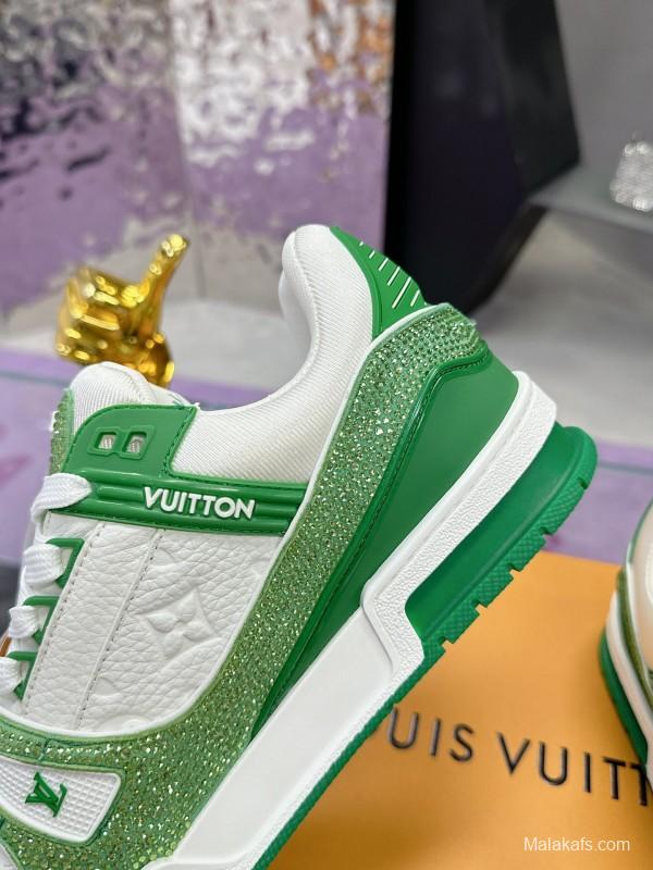 2025 Unisex Louis Vuitton Green White Leather Canvas Plimsolls Handcrafted Diamonds AS00400