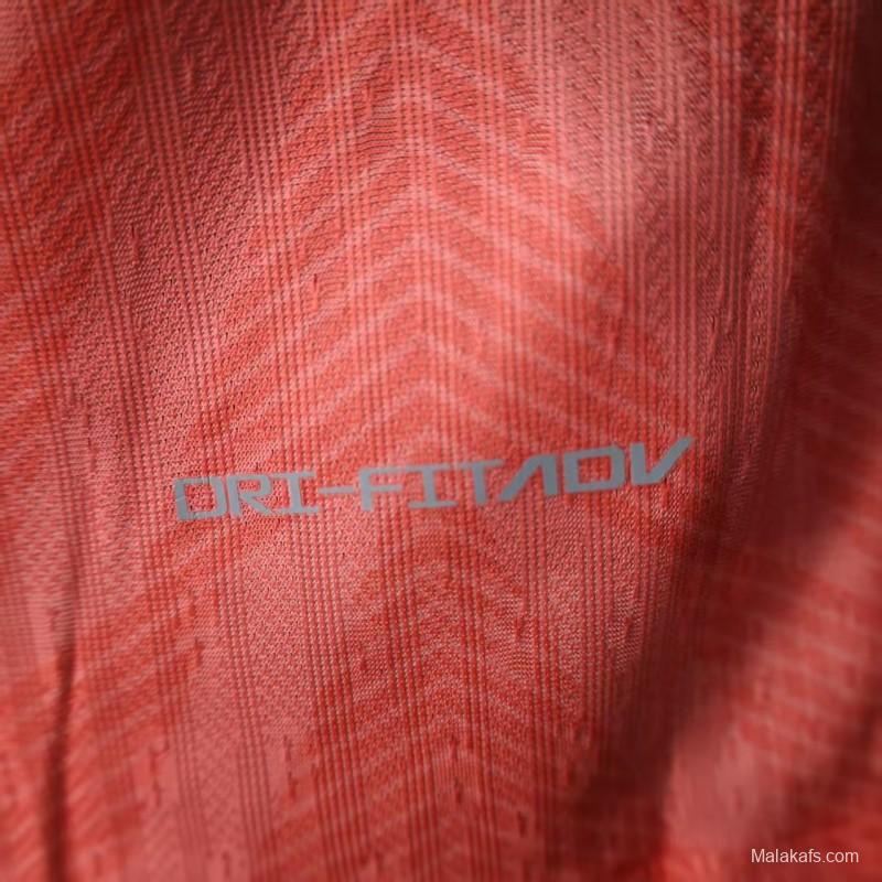 Player Version 25/26 Barcelona Pink with White Trim Jersey