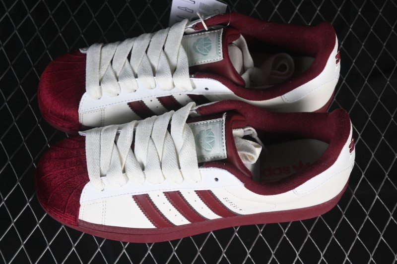 Adidas Superstar II Casual Sneakers with Shell Toe Design - KJ6981