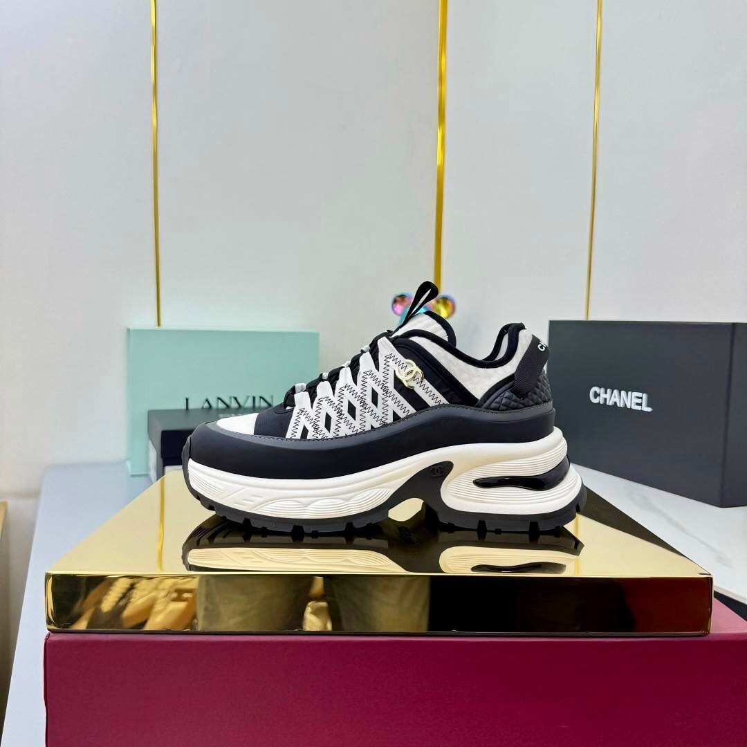 Chanel 2025/SS Panda Loafers Casual Sneakers - LY00360