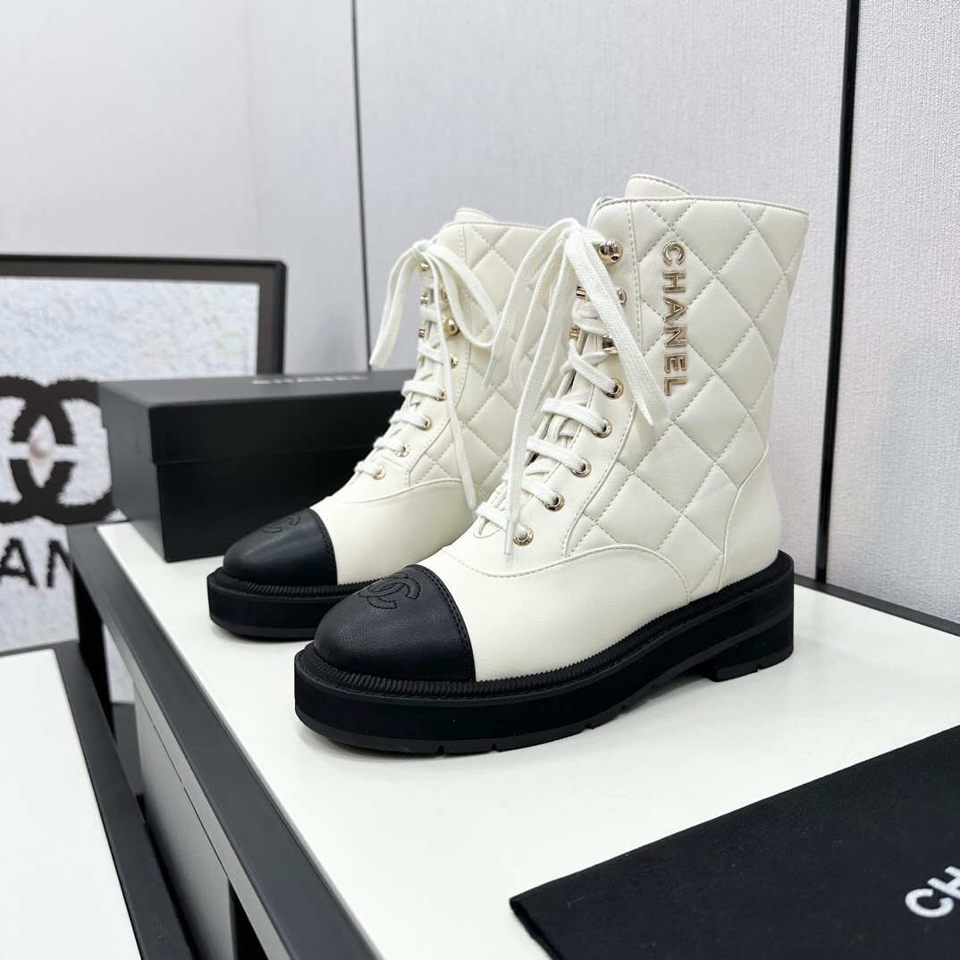 Chanel Fall/Winter Heavy-Duty Boots with Rubber Foam Sole - LY00380/LY00390