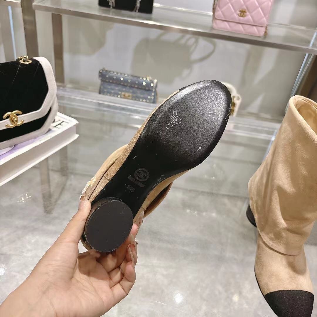 Chanel 2025/SS Coco Runway Turn-Cuff Chunky Heel Straight Tube Boots Classic Color Block - LY00400