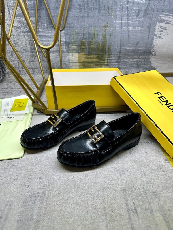 FENDI 2025/ss Loafers with FF Buckle and Soft Leather - LY00260