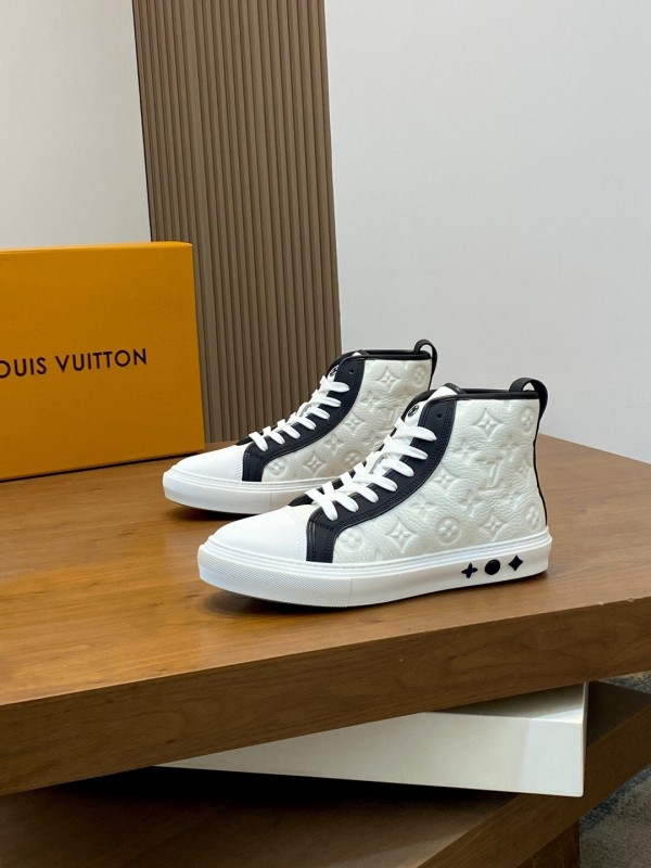 Adidas Originals Casual Sports Boots with Premium Leather Upper - KFY00460
