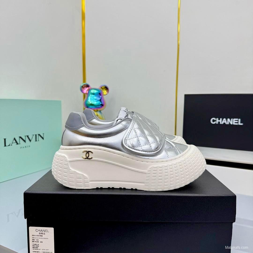 Chanel 2025/SS Panda Casual Sneakers Bread Shoes - LY00330