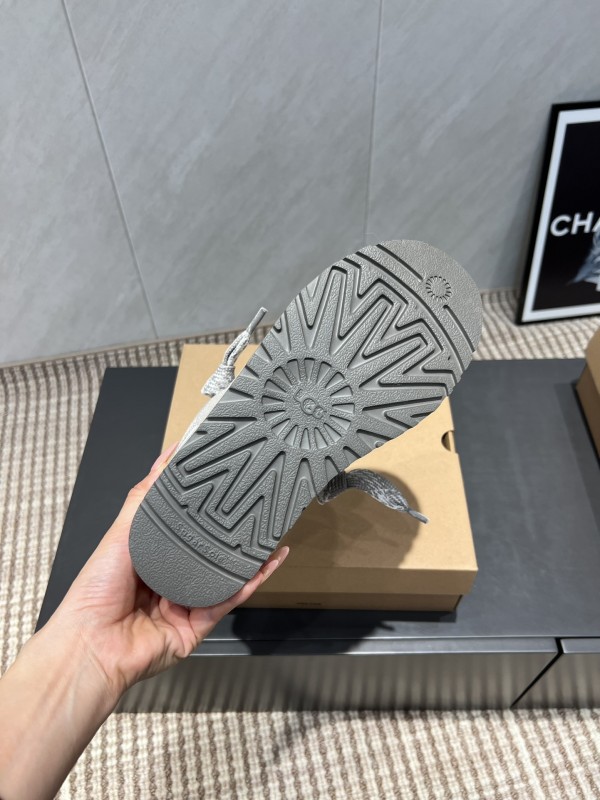 UGG Platform Casual Shoes with Round Toe and Thick Sole - MJ00270