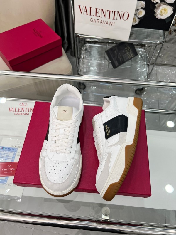 Valentino Joie de Jouer Series Hook-and-Loop Platform Sneakers - AS00360