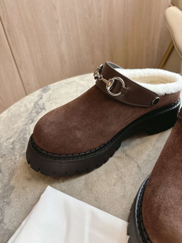 Gucci Shearling Mule with Horsebit Detail - LY00320