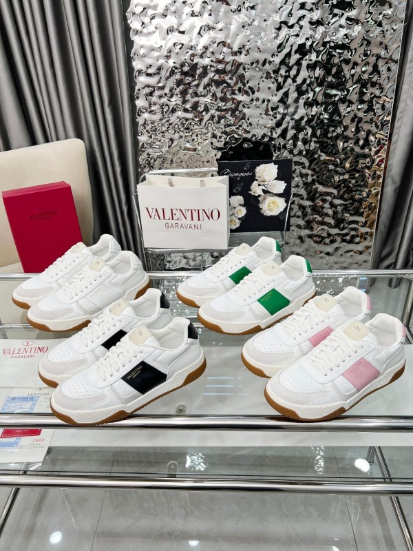 Valentino Joie de Jouer Series Hook-and-Loop Platform Sneakers - AS00360