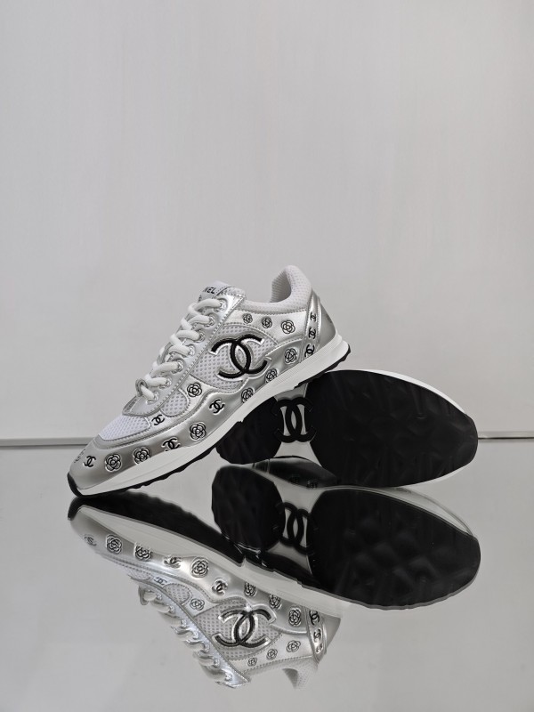 Chanel 2025 SS Limited Edition Silver Horn King 2nd Generation Unisex Sneakers - KFY00340