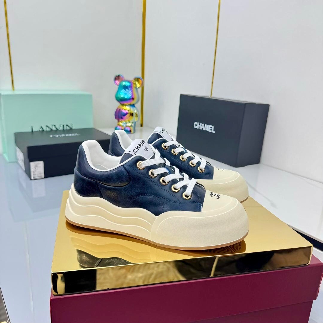 Chanel 2025 SS Panda Loafers Casual Sports Shoes - LY00310