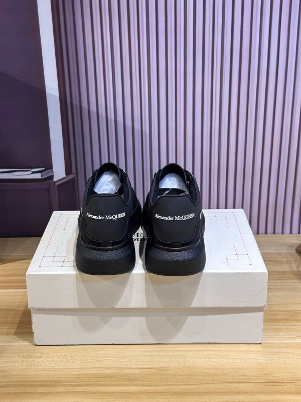 Alexander McQueen High-Quality Upgraded Sneakers - AS00300