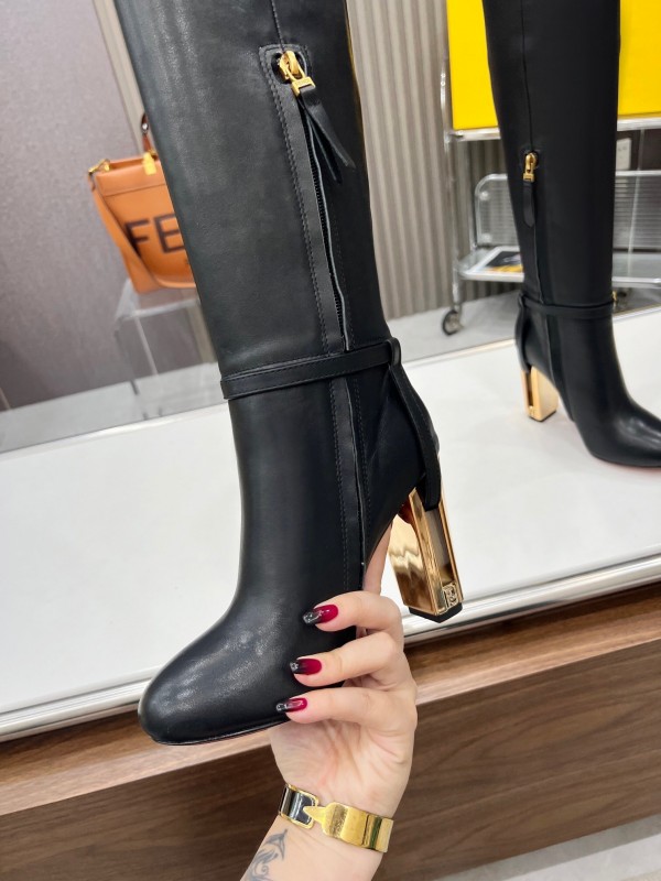 FENDI Delfina Round Toe Boots with FF Buckle - LY00520