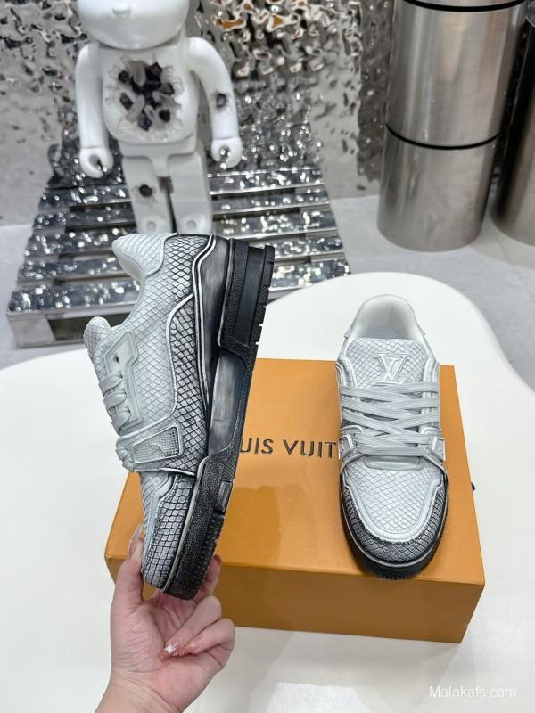 Louis Vuitton LV Trainer Basketball Series Washed Board Shoes - LY00430