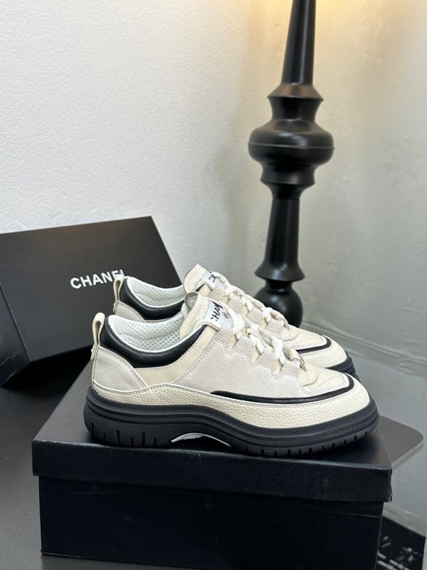 Chanel 2025 SS Milan Runway Chunky Sole Sneakers - LY00320