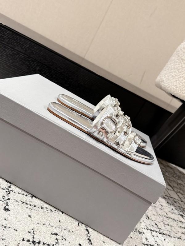 Balenciaga Cagole Metal Studs Sandals Series - KFY00260