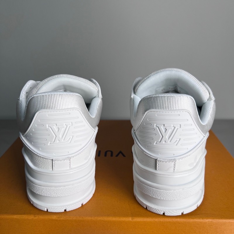 Louis Vuitton 2025 Spring Summer Collection Signature Logo Sneakers - YC