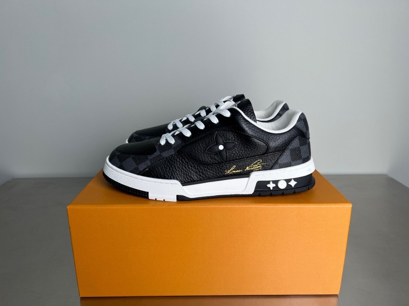 Louis Vuitton 2025 Spring Summer Collection Luxury Replica Sneakers with Italian Calfskin and Signature Logo - YC