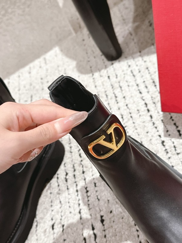 Valentino 2025 SS Metal Element Short Boots - LY00330