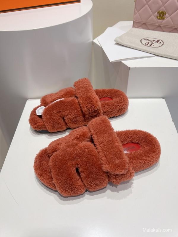 H Love Erjiu Full Wool Slippers with Slightly Curled Fur - LY00270