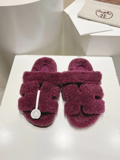 H Love Erjiu Full Wool Slippers with Wavy Fur Design - LY00270