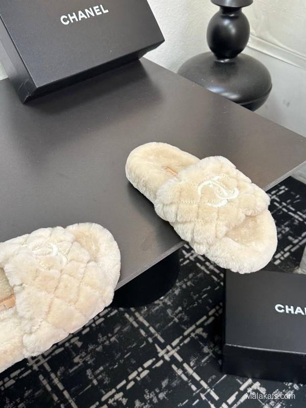 Chanel 2025 SS Classic Fluffy Slippers - LY00250