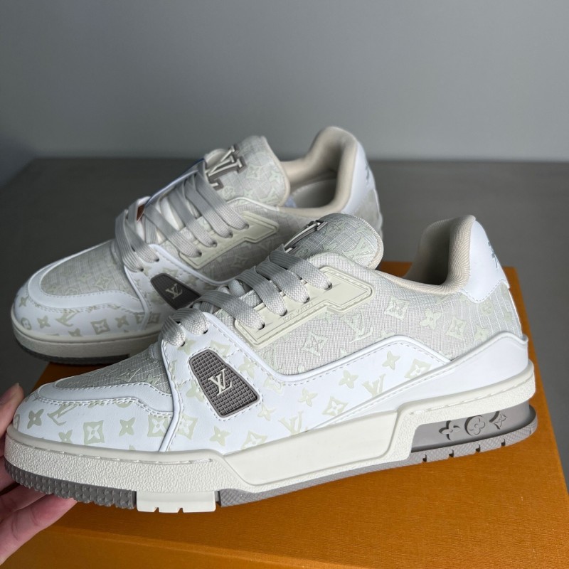 Louis Vuitton 2025 SS Replica Luxury Sneakers with Imported Calfskin and Signature Logo - YC