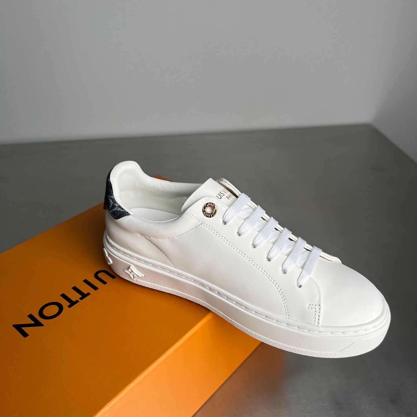 Louis Vuitton Takashi Murakami Time Out Cherry Blossom Flat Low-Top Sneakers - YC