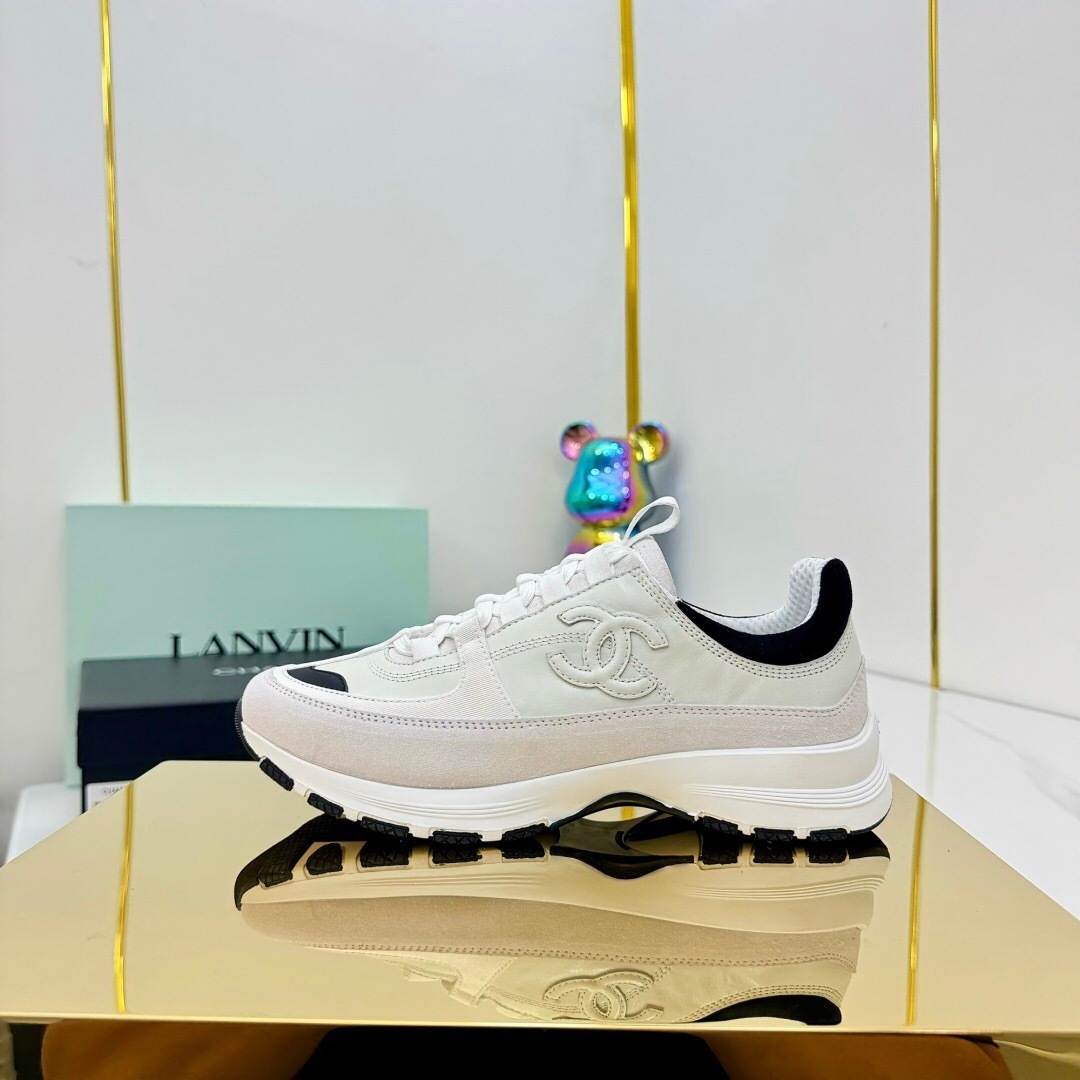 Chanel 2025 SS Thick Sole Casual Sneakers - LY00310