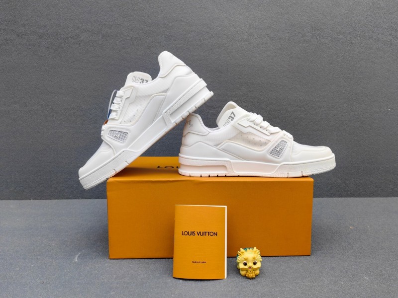 Lv Tarine Retro Basketball-Inspired Trainers - AS00400
