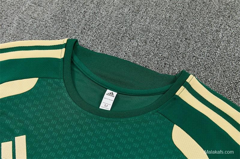 2026 Real Madrid Green & Cream  Short Sleeve+Soccer Shorts