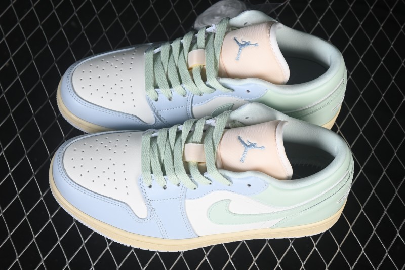 Air Jordan 1 Low AJ1 Light Blue Colorblock Low-Top Culture Casual Sneakers - DC0774-108