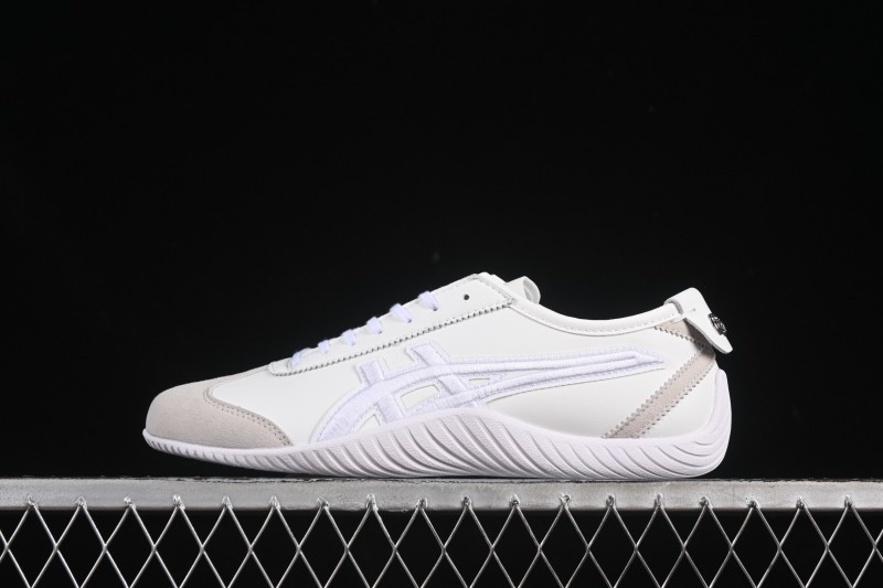 Adidas Originals Runner Lifestyle Shoes with Breathable Upper and Cushioned Sole - 1183C306-100