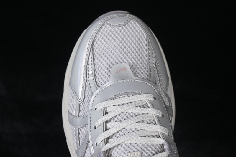 Nike V2K Run Retro Low-Top Running Shoes with Cushlon Foam and Shock Absorption - FD0736-011