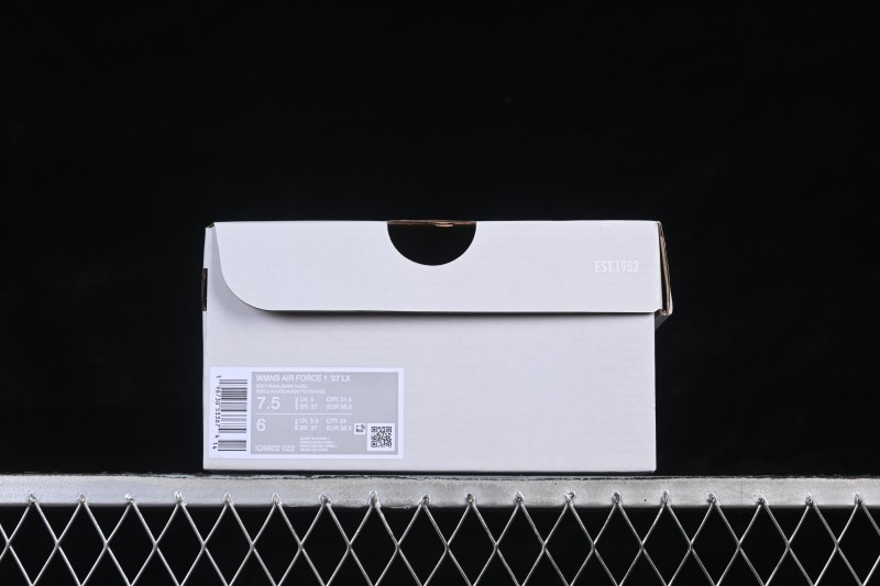 Nike Air Force 1 '07 Low Basketball Shoes with Classic Leather Upper and Air-Sole Cushioning - IQ9802-022