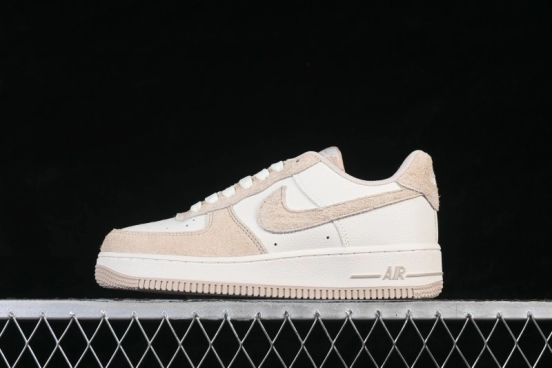 Nike Air Force 1 '07 Low Casual Skateboarding Shoes with Cream and Light Grey Colorway - HQ3905-001
