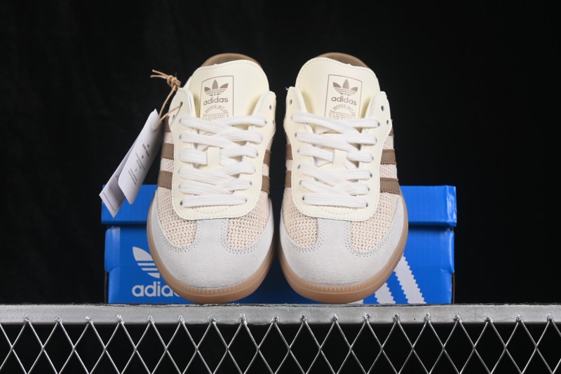 Adidas Samba OG Casual Half Slipper with Suede Overlay Design - HP5059