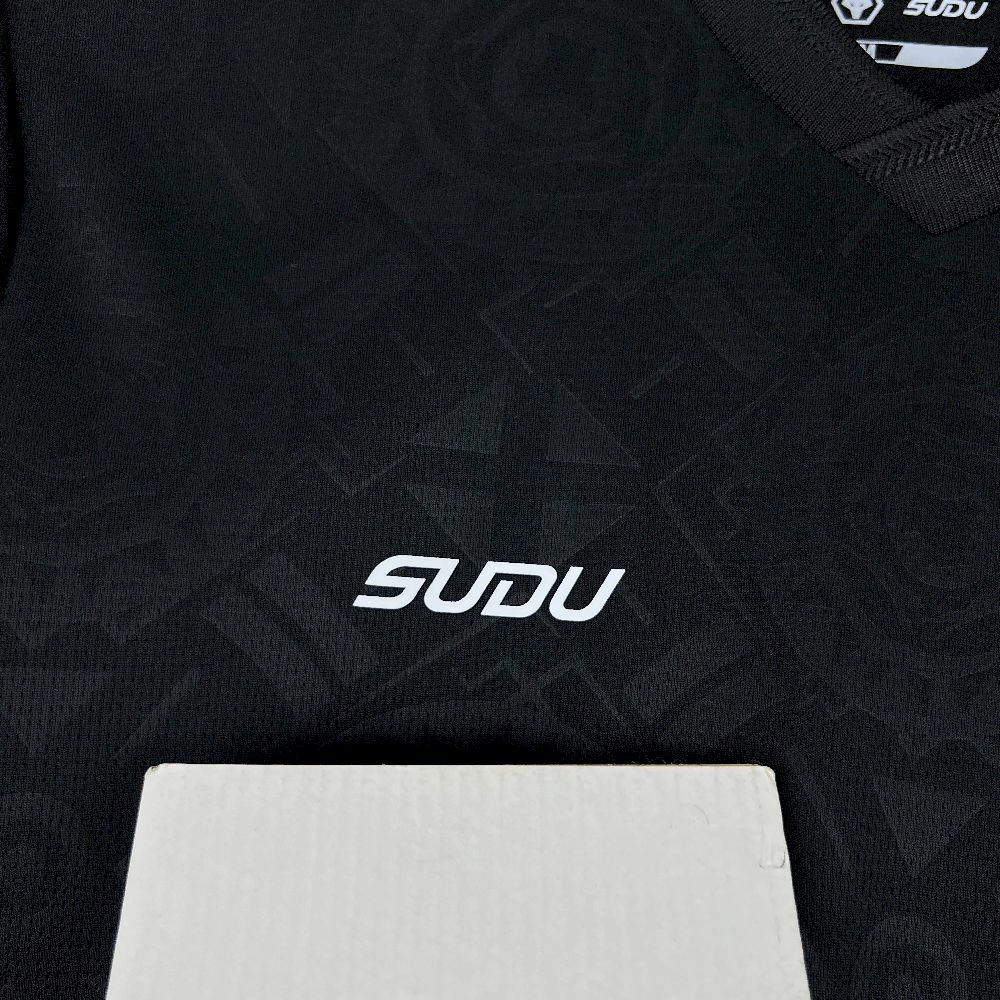 2025/26 Wolverhampton Wanderers Goalkeeper Black Jersey